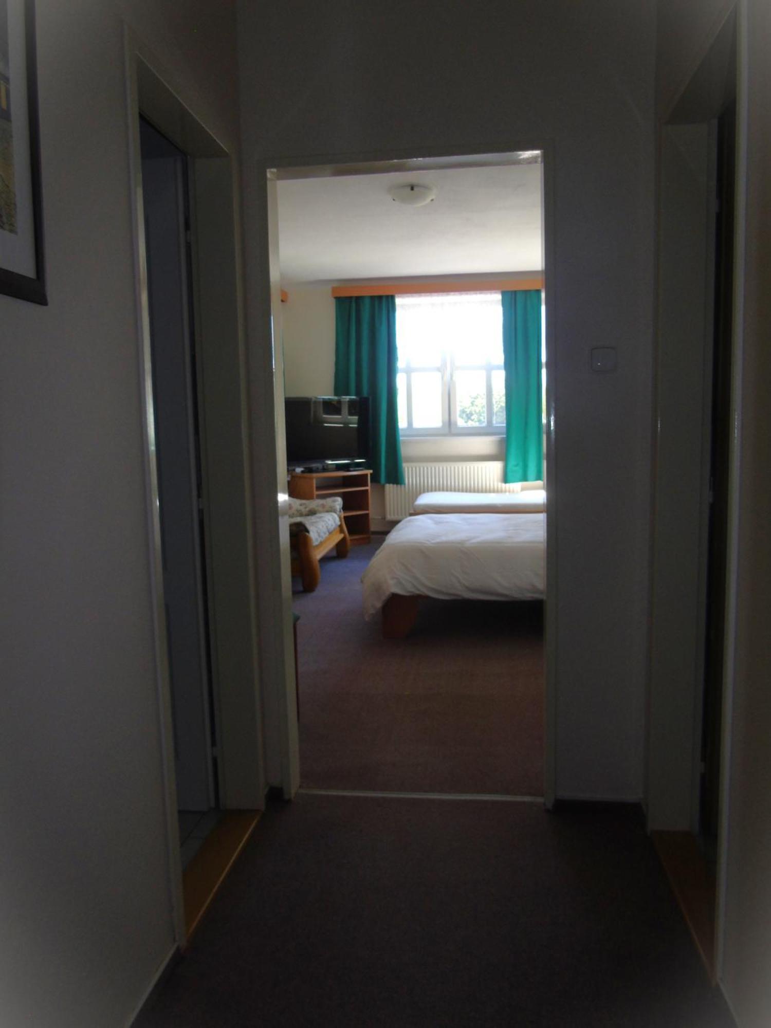 Toris Inn Trinec Exterior photo